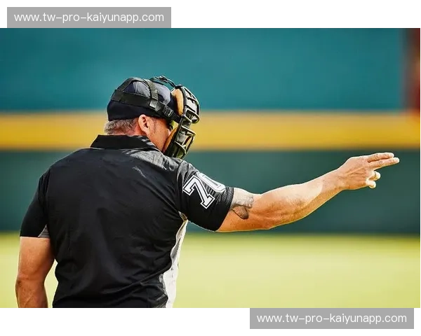 棒球经纪人：让每一颗球梦都触及职业的边界